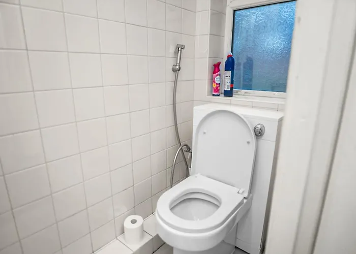 Villa Family-friendly With Free Parking And Workspace *