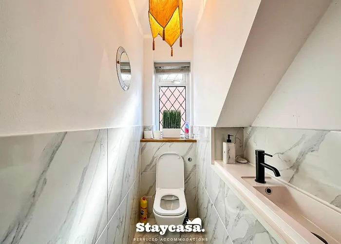 5br W Jacuzzi Parking Gar… 맨체스터