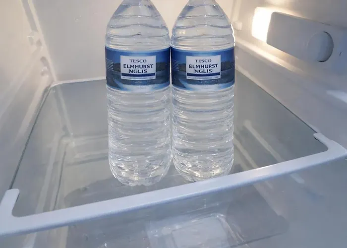 Pensión Modern With Private Entrance