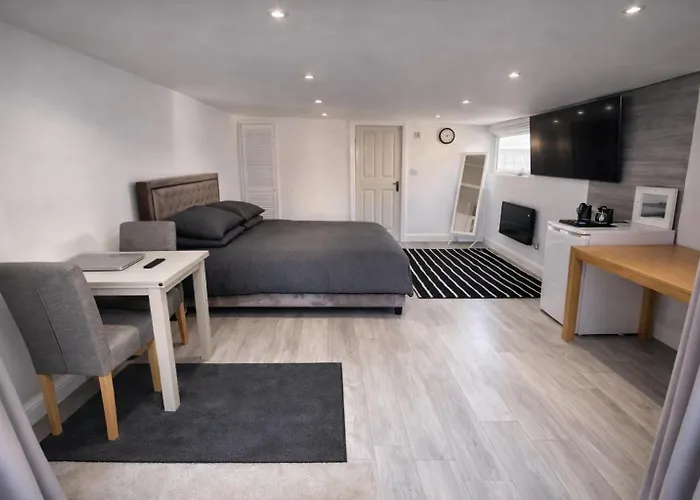 Pensión Modern With Private Entrance Mánchester