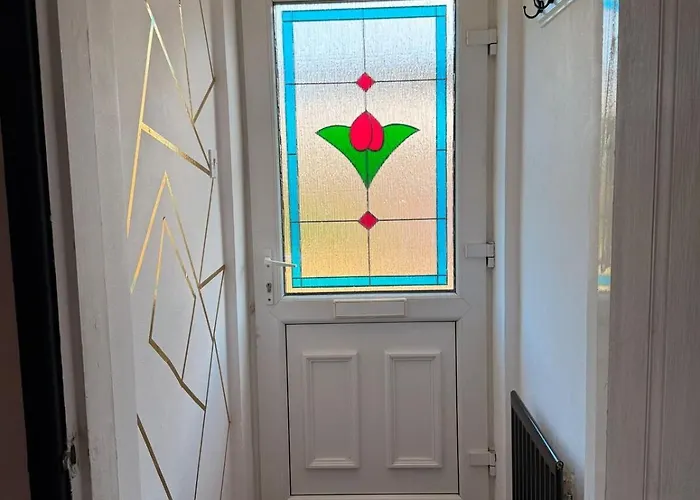 別荘 House In Manchester Mvs Snug Urban Hideaway