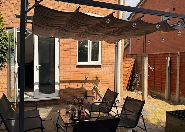 House In Manchester Mvs Snug Urban Hideaway * マンチェスター