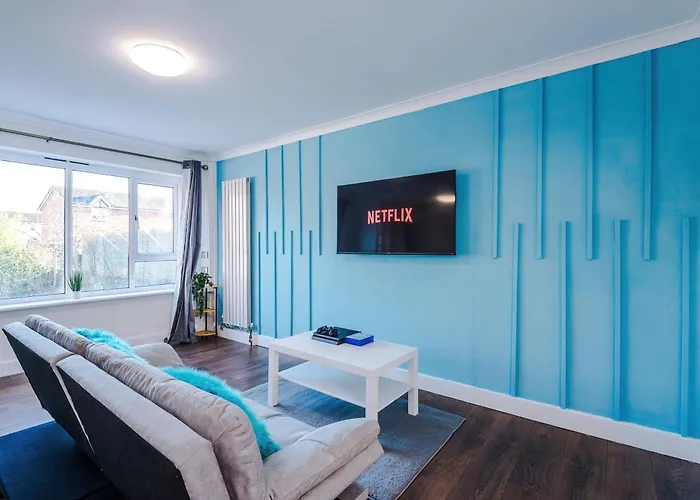 New Spacious House, Pool Table, Driveway Parking And Ps4 Ferienhaus