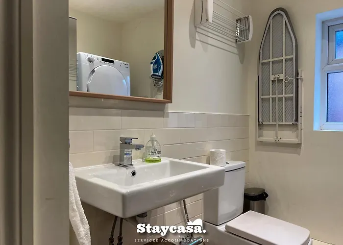 Stylish Interior Cosy Haven - On-street Parking * Mánchester