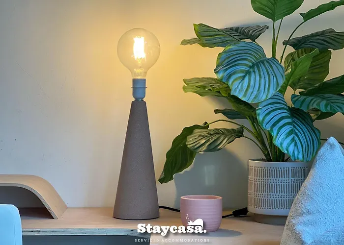 Stylish Interior Cosy Haven - On-street Parking Сasa de vacaciones