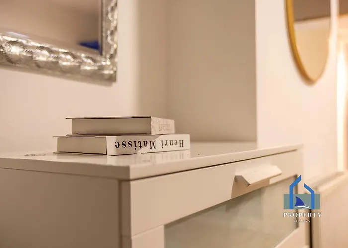 Modern Townhouse-free Parking-game Room-w-ifi Сasa de vacaciones *