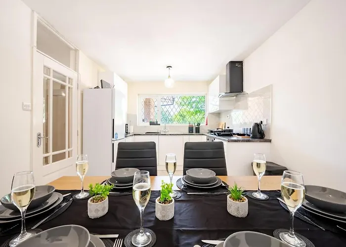 Ancoats Eden - Free Parking - 2 Bath - 3 Bedroom - Centre