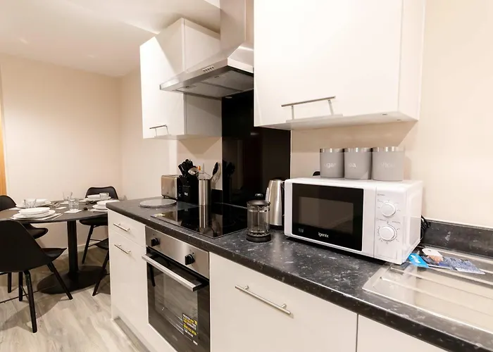 Spacious & Contemporary 2 Bed * 맨체스터