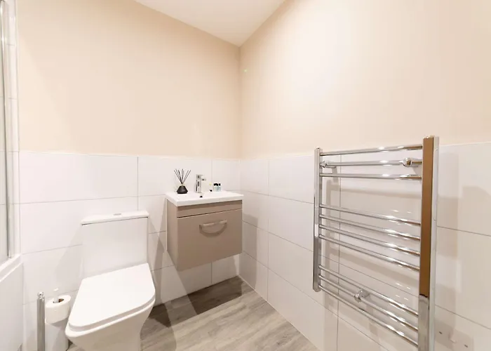 Spacious & Contemporary 2 Bed * 맨체스터