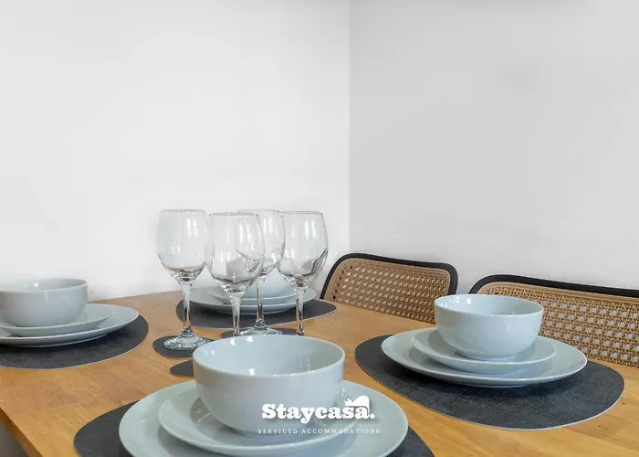 Casa Cove 2f Flat Free Parking - 5min To Hospital Lejlighed