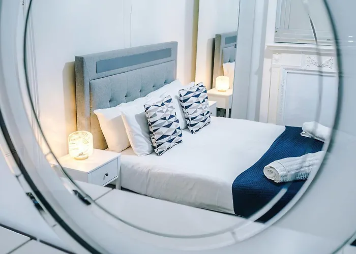 Oldtrafford - Sleeps 6 - Free Parking - Free Wifi Сasa de vacaciones Mánchester