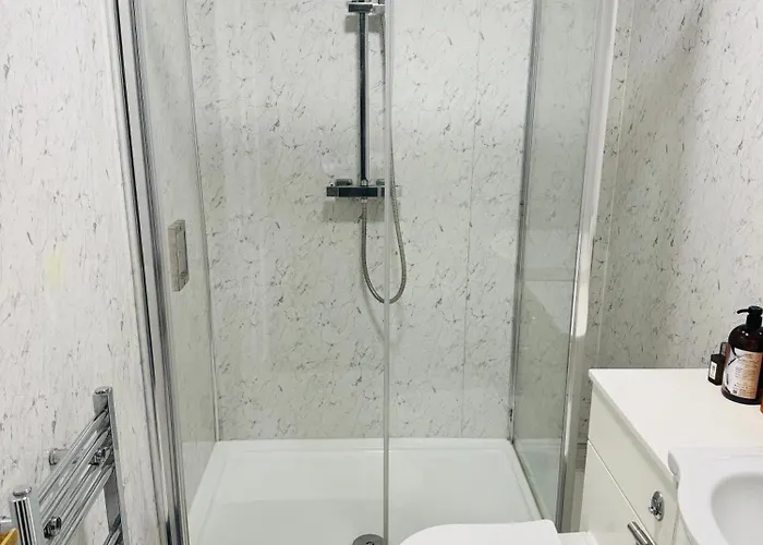 Alloggio in famiglia Contractors And Tourists Friendly In Salford 1