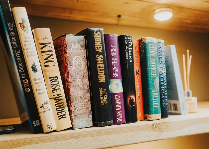 2br Cozy Retreat - Pool Table - Wifi - Sleeps 7 Dom wakacyjny *