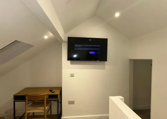 Vicvic 3* Manchester