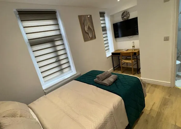 Vicvic Guest house Manchester