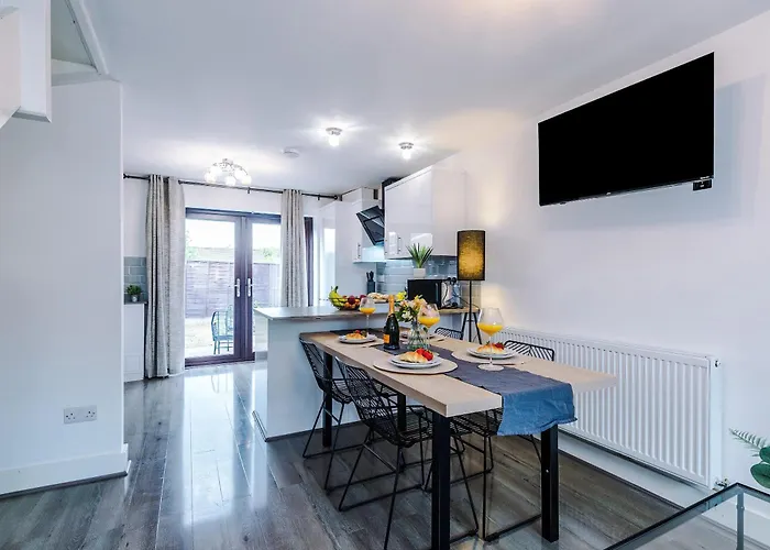 Modern 2-bed By 53 Degrees Near Etihad & Centre, With Free Parking! Сasa de vacaciones Mánchester
