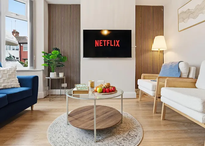 3br Near Co-op Live Etihad Long Short Welcome Parking * Manchester