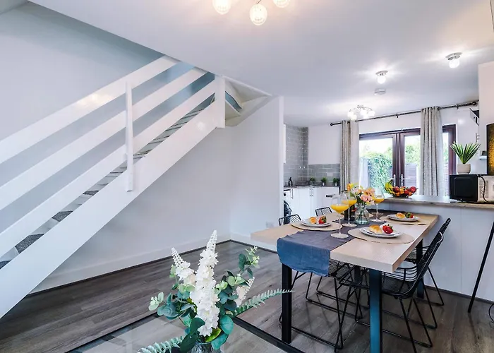 Modern 2-bed By 53 Degrees Near Etihad & Centre, With Free Parking! Сasa de vacaciones Mánchester