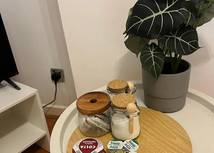 Cozy In Manchester, Free Wifi Гостевой дом Манчестер