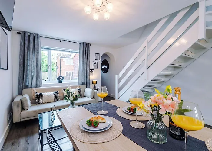 Сasa de vacaciones Modern 2-bed By 53 Degrees Near Etihad & Centre, With Free Parking! *