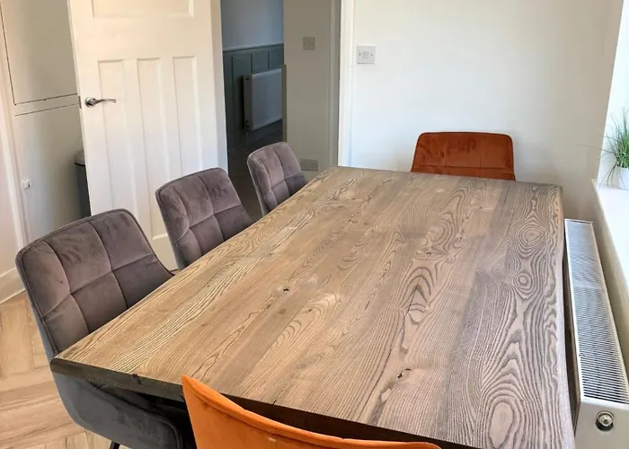 Heaton Park Free Parking Villa Manchester