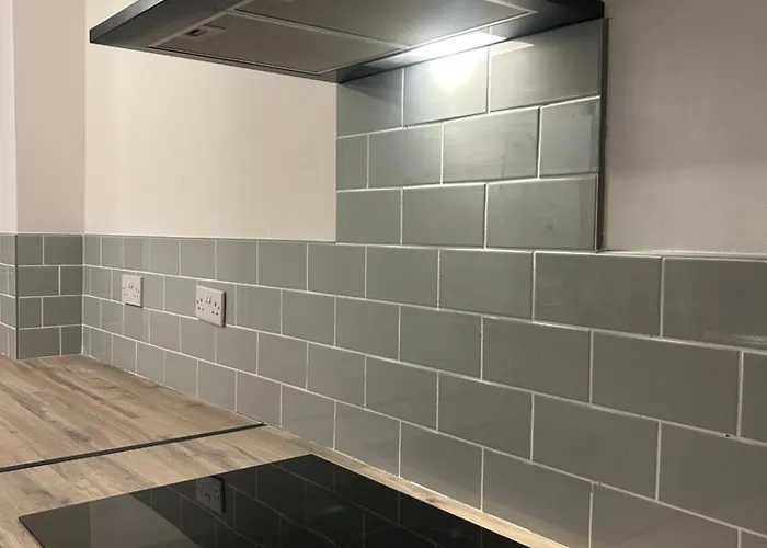 2 - Private In A Near Centre Manchester