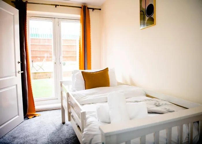 Semesterbostad House - Sleeps 7 - Parking - 10min Drive To Centre *