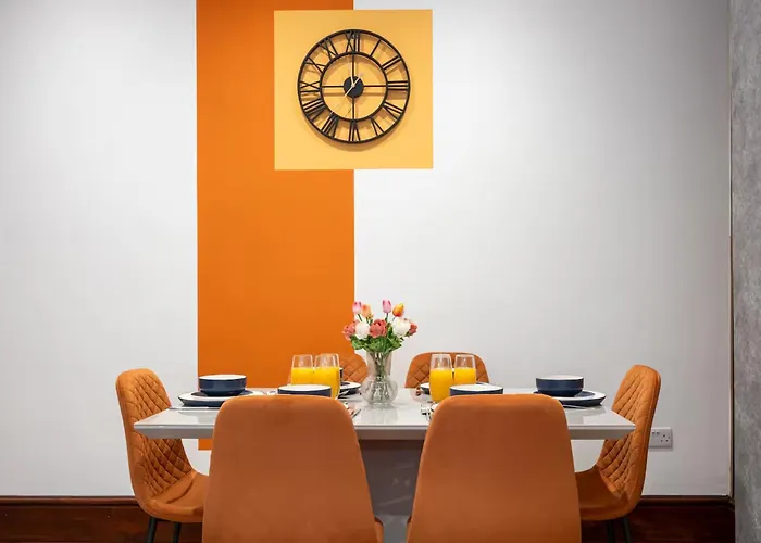 Spacious Home, Contractor Stay, Prime Location * Manchester