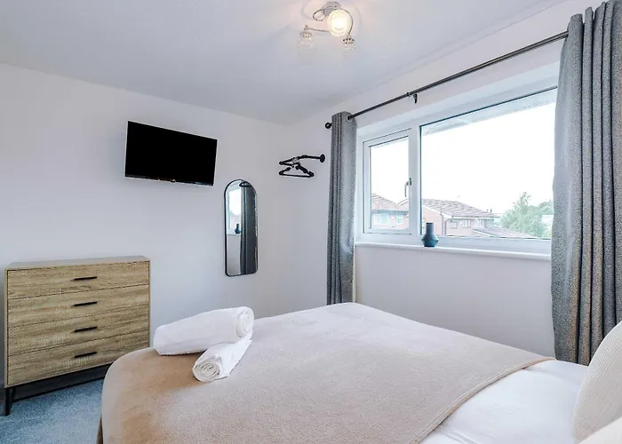 Modern 2-bed By 53 Degrees Near Etihad & Centre, With Free Parking! Сasa de vacaciones