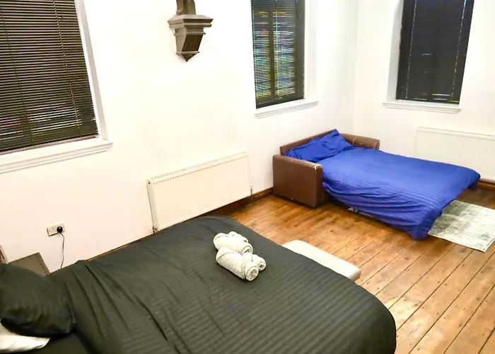 펜션 The Church 맨체스터