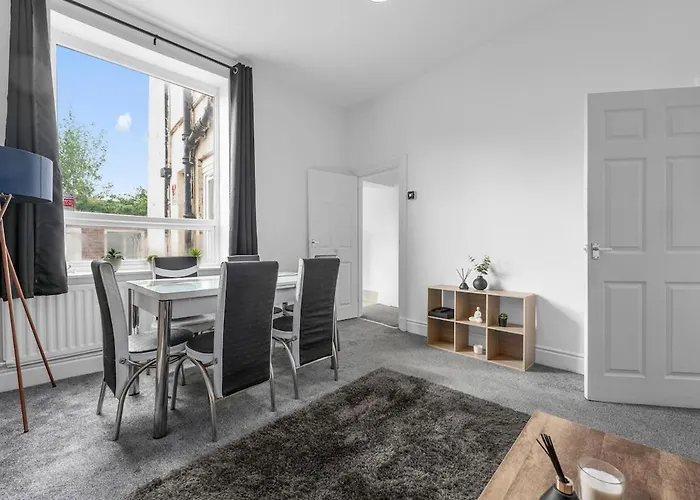 بيت للعطل Group - Access To Central, Coop, Etihad مانشستر