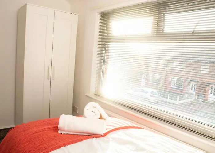 3 Bed - Shefa Homes Holiday home *