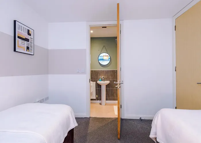 Dom wakacyjny Group Stay, Sleeps 12, 3 Bathroom *