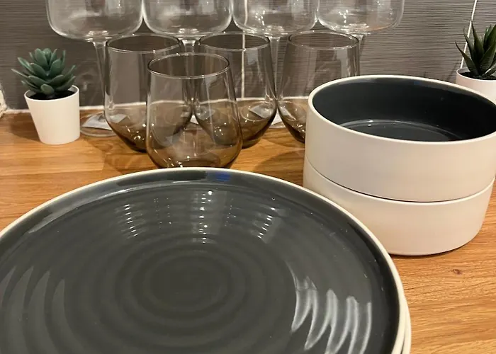 בית הארחה Cozy In Manchester, Free Wifi *