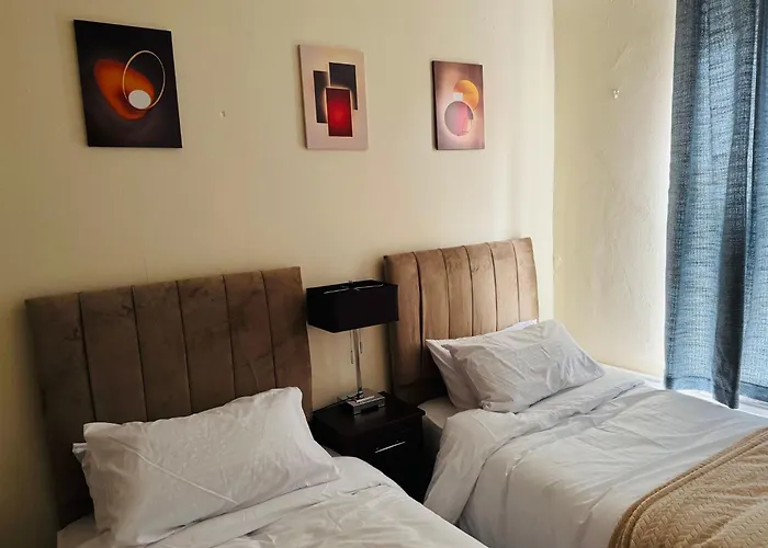 Contractors And Tourists Friendly In Salford