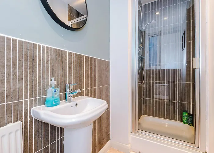 Group Stay, Sleeps 12, 3 Bathroom Сasa de vacaciones *