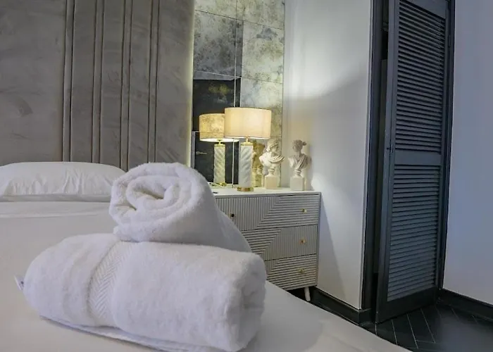 Casa de Férias Spacious 2 Bedroom House Sleeps 4 L On-street Parking L The Cosy Corner Nationwide *