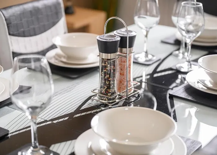 بيت للعطل Group - Access To Central, Coop, Etihad مانشستر