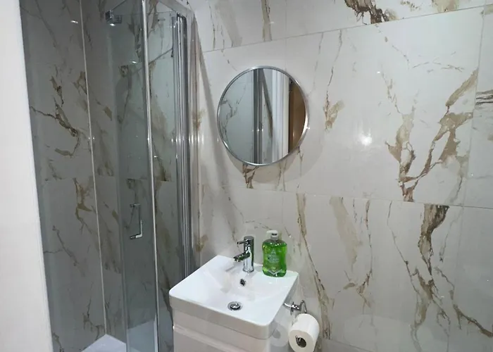 Bed & Breakfast Vicvic Manchester