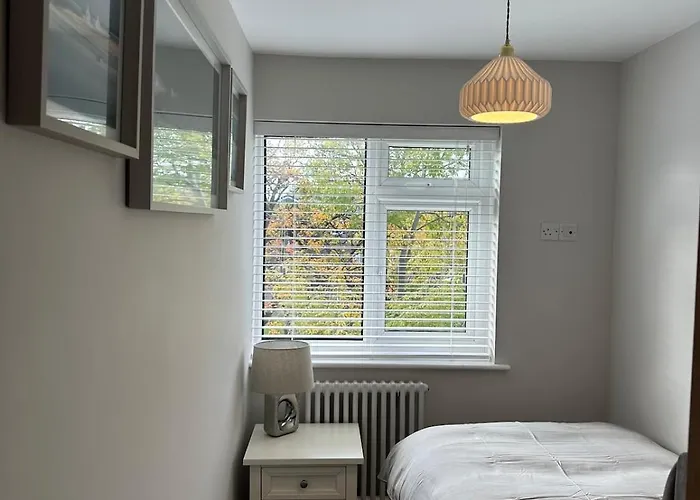 Town House In Stretford