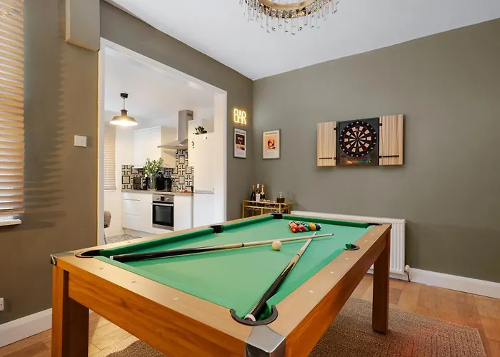 2br Cozy Retreat - Pool Table - Wifi - Sleeps 7 Dom wakacyjny Manchester