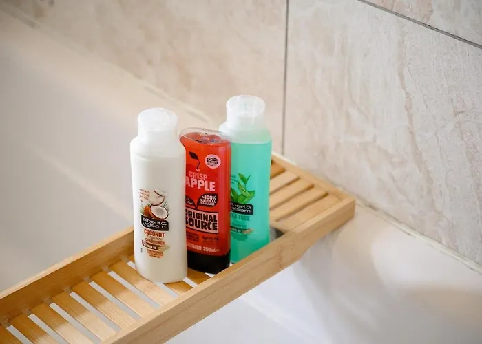 بيت للعطل Group - Access To Central, Coop, Etihad *