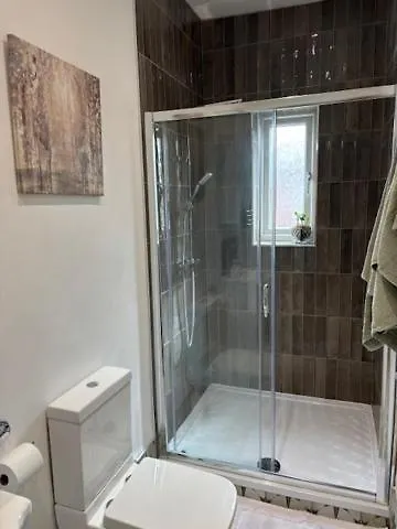 펜션 Stylish Didsbury House