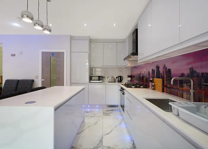 Stylish With Free Parking And Easy Access * Mánchester