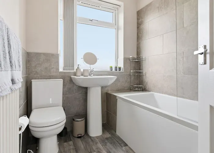 3br Near Co-op Live Etihad Long Short Welcome Parking Mánchester