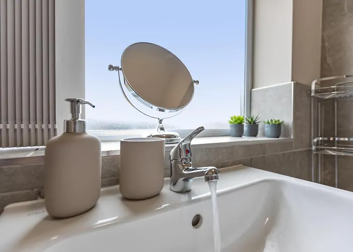 3br Near Co-op Live Etihad Long Short Welcome Parking Dom wakacyjny *