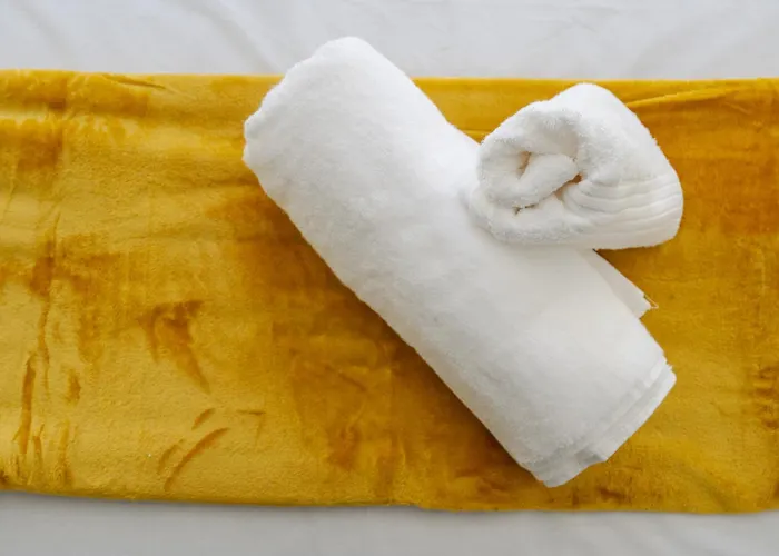 Spacious 4Br Home Near Etihad - Free Parking - 5 Min Train Station *