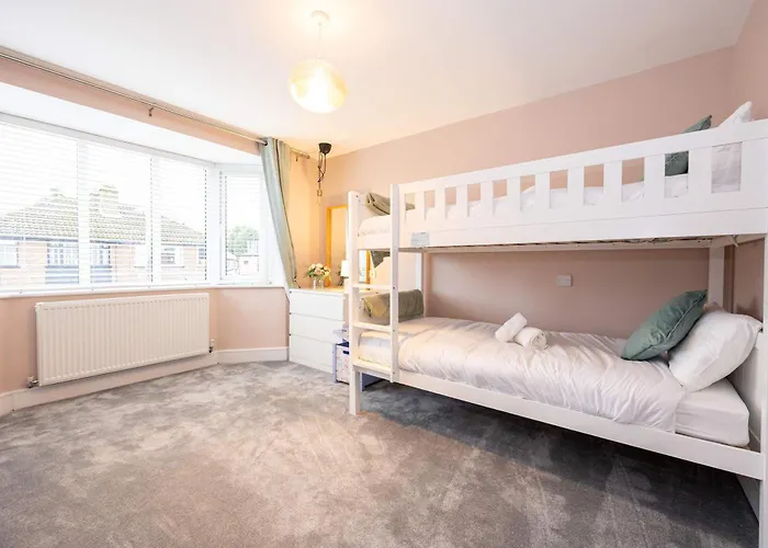 Stunning Family With Hot Tub In Worsley * Mánchester