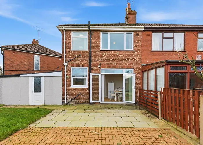 Dom wakacyjny 3br Near Co-op Live Etihad Long Short Welcome Parking *