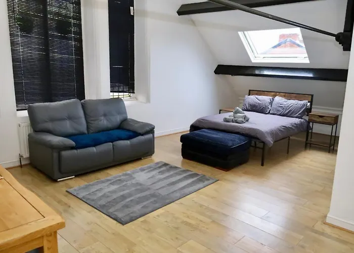 The Church * 맨체스터